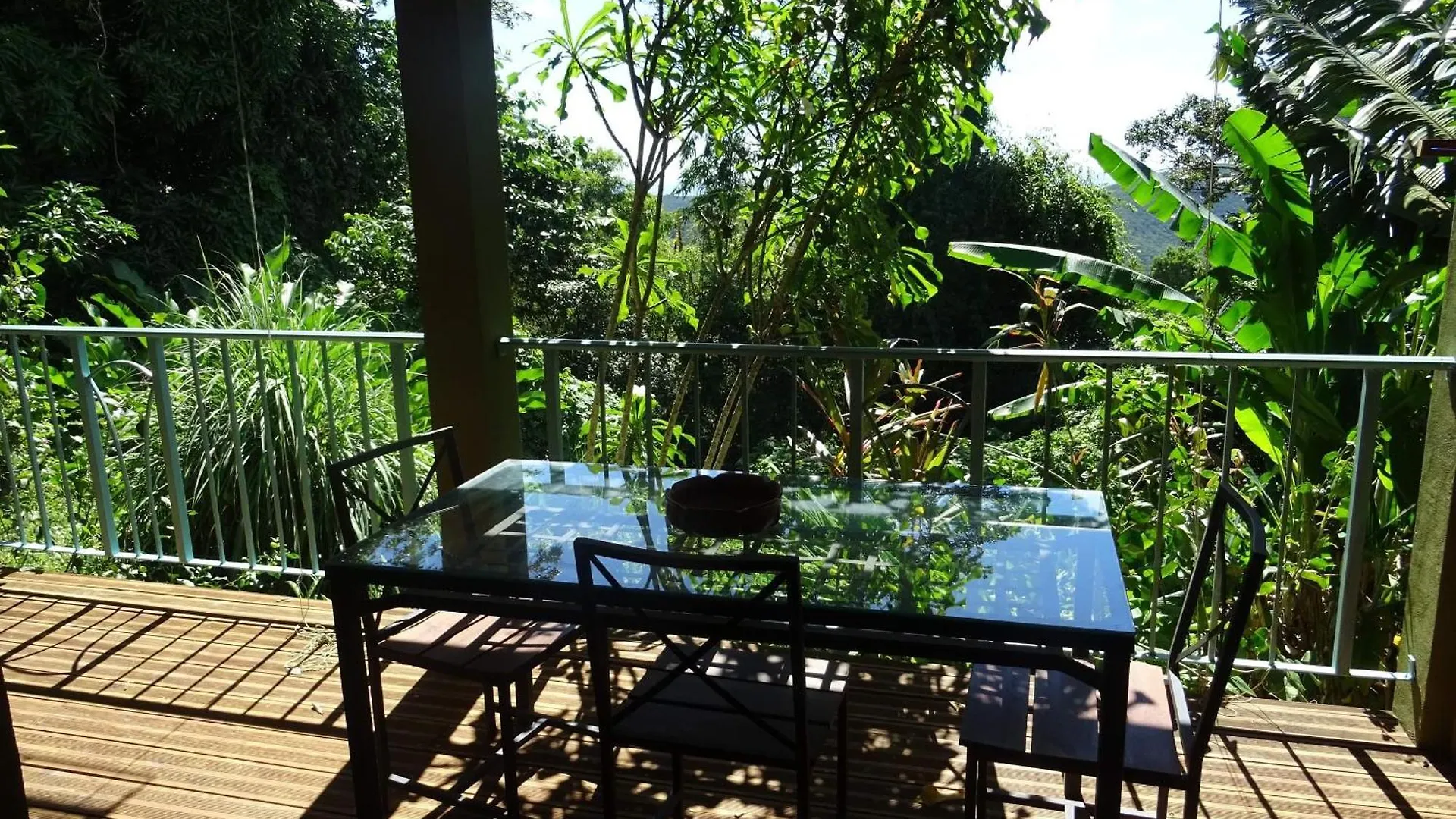 Bungalow Dourou Deshaies Guadeloupe